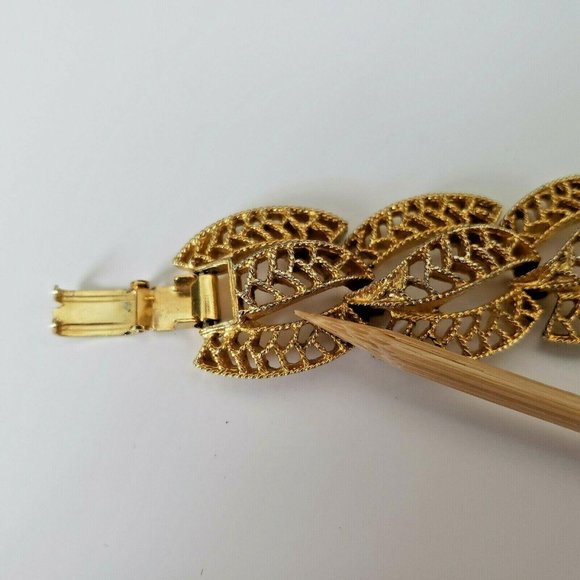 Cathe Filigree Gold Tone Bracelet Box Close Vintage 1960s Signed 7" Length - Picture 7 of 7